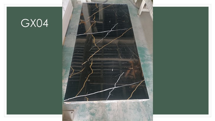 Svart förgylld PVC väggpanel